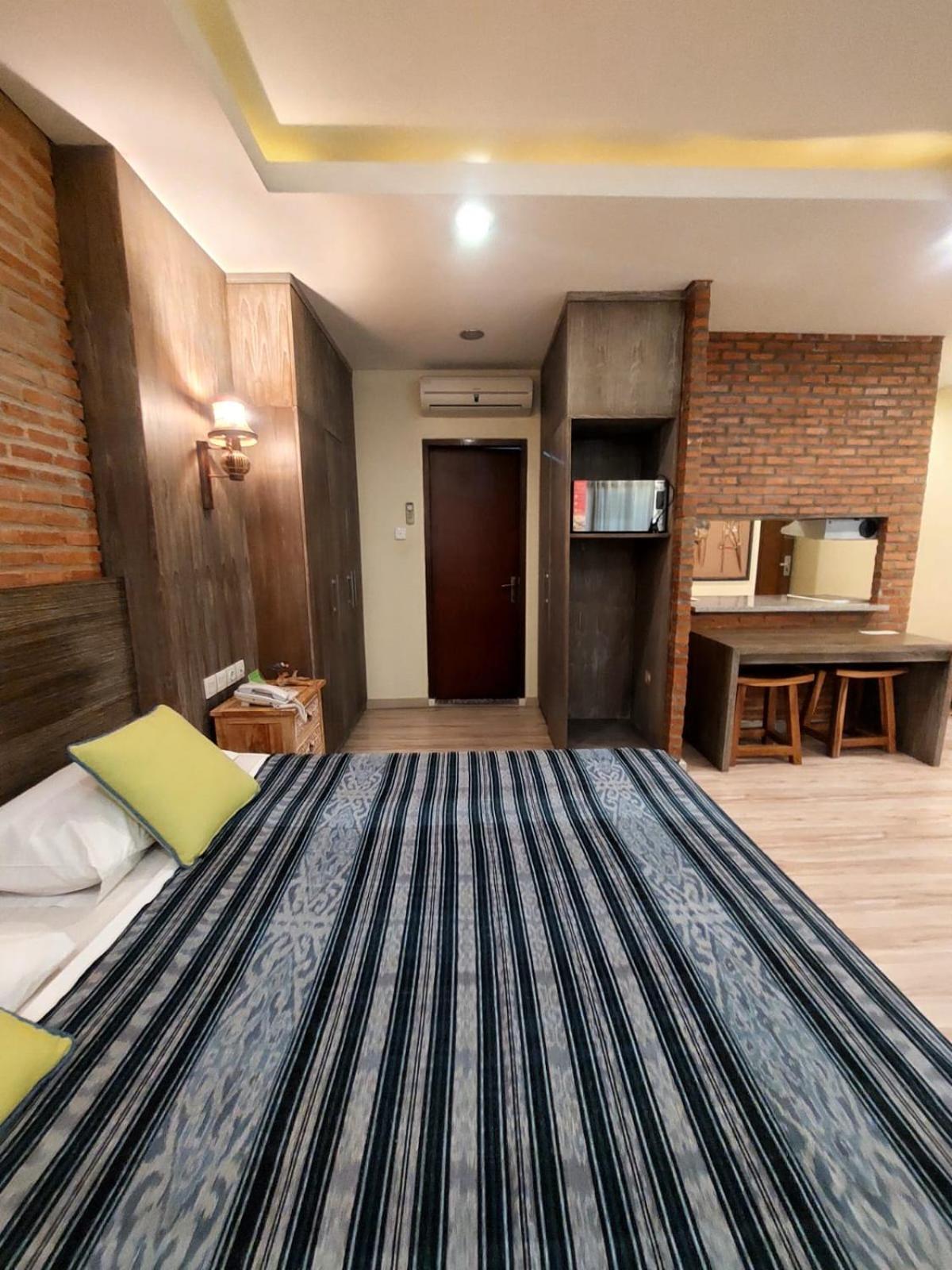Apartemen Senayan Джакарта Экстерьер фото